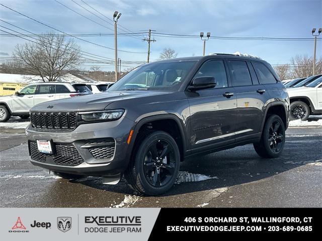 new 2025 Jeep Grand Cherokee car, priced at $45,625