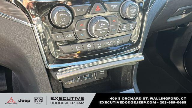 used 2021 Jeep Grand Cherokee car, priced at $22,532