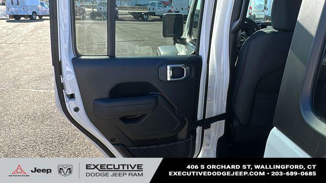 new 2026 Jeep Wrangler car, priced at $48,985