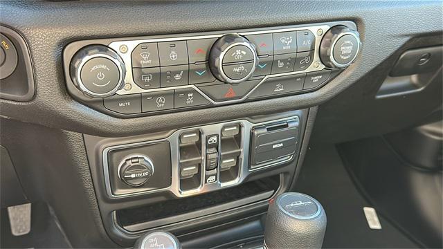 new 2026 Jeep Gladiator car, priced at $50,250