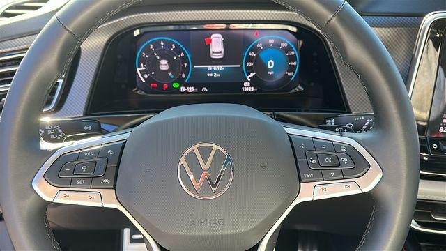 used 2025 Volkswagen Atlas car, priced at $38,990