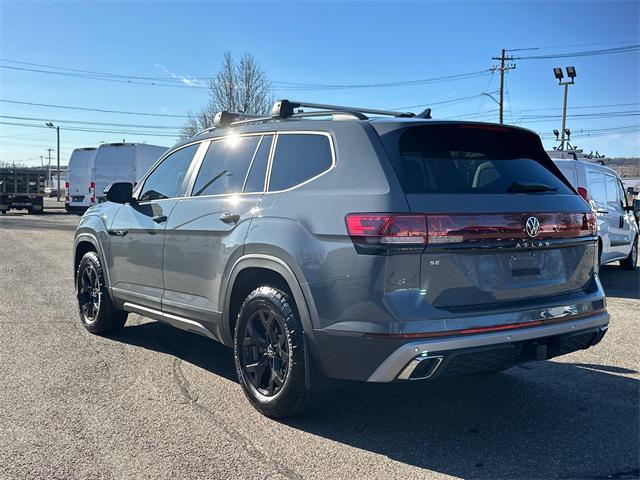 used 2025 Volkswagen Atlas car, priced at $39,980