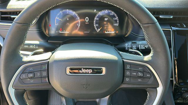used 2025 Jeep Grand Cherokee car, priced at $38,851
