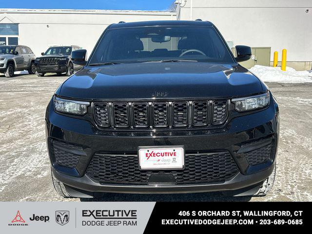 used 2023 Jeep Grand Cherokee car, priced at $33,176