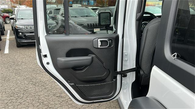 new 2026 Jeep Wrangler car, priced at $52,485