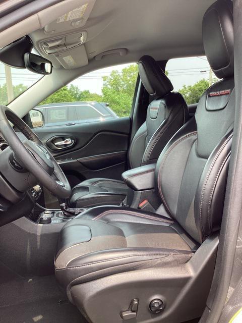 used 2021 Jeep Cherokee car, priced at $20,990