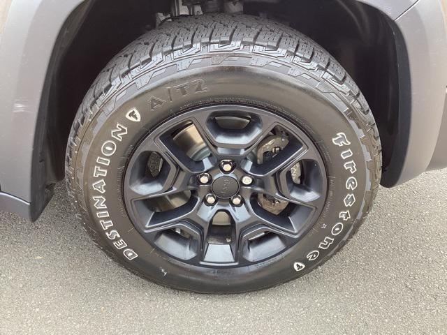 used 2021 Jeep Cherokee car, priced at $20,990