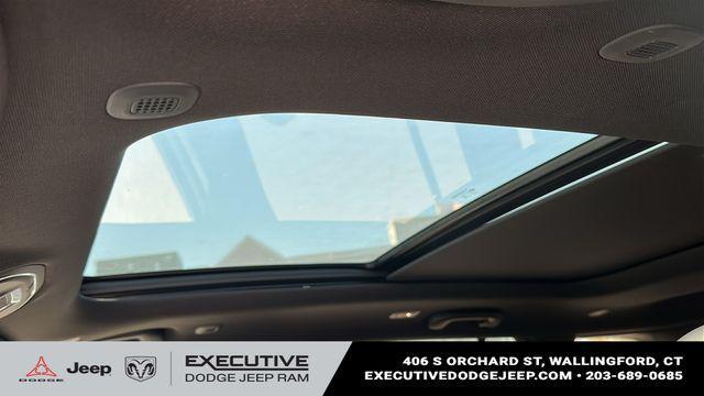 new 2026 Jeep Grand Cherokee car, priced at $45,729