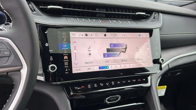 new 2026 Jeep Grand Cherokee car, priced at $49,850