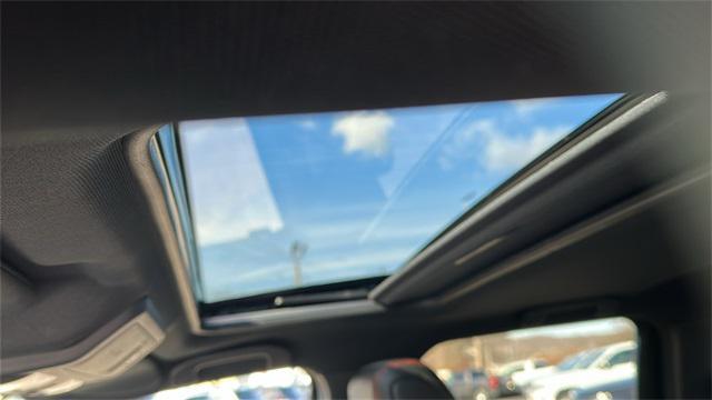 used 2023 Nissan Frontier car, priced at $36,972