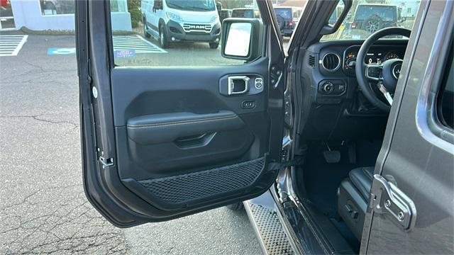 new 2026 Jeep Wrangler car, priced at $56,175