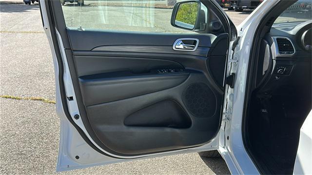 used 2022 Jeep Grand Cherokee car, priced at $26,490