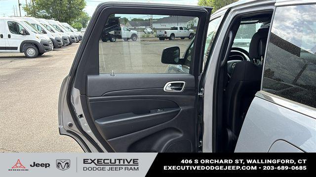 used 2021 Jeep Grand Cherokee car, priced at $20,579
