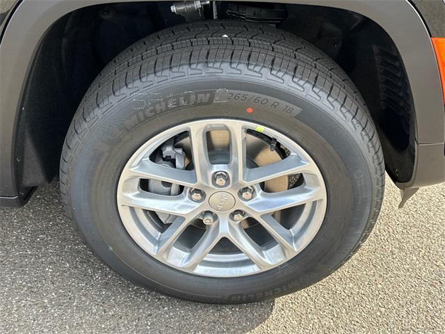 new 2025 Jeep Grand Cherokee car, priced at $41,920