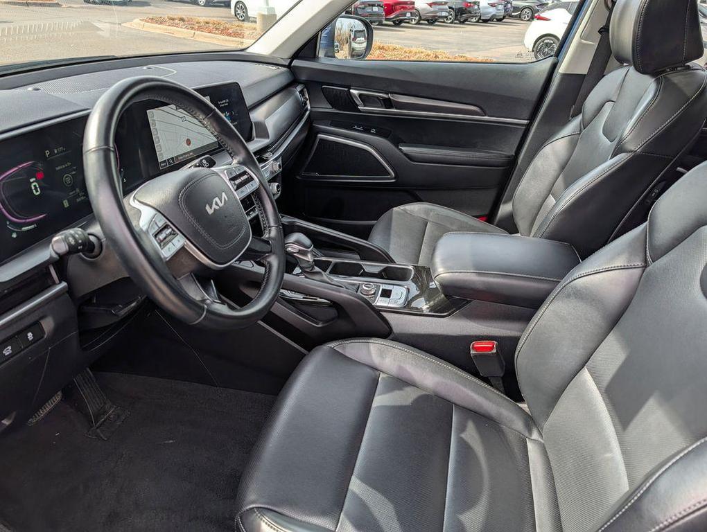 used 2025 Kia Telluride car, priced at $35,221
