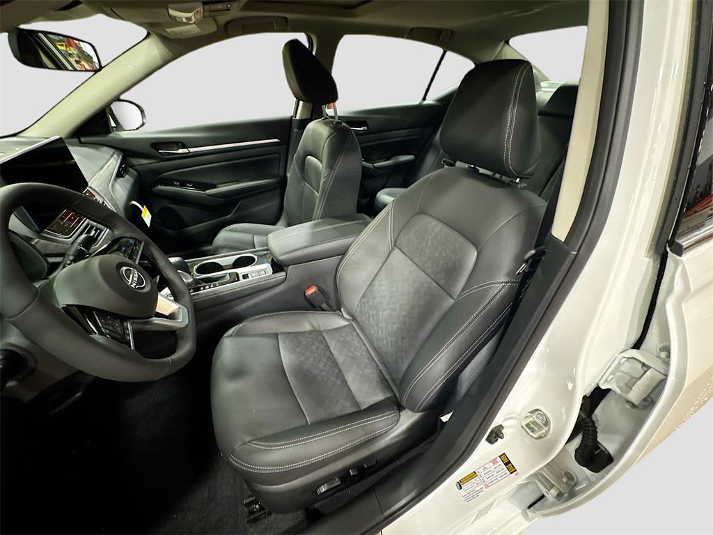 new 2025 Nissan Altima car, priced at $35,651