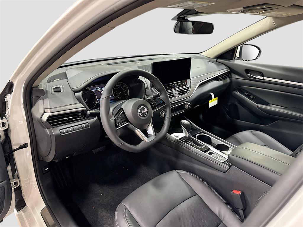 new 2025 Nissan Altima car, priced at $35,651