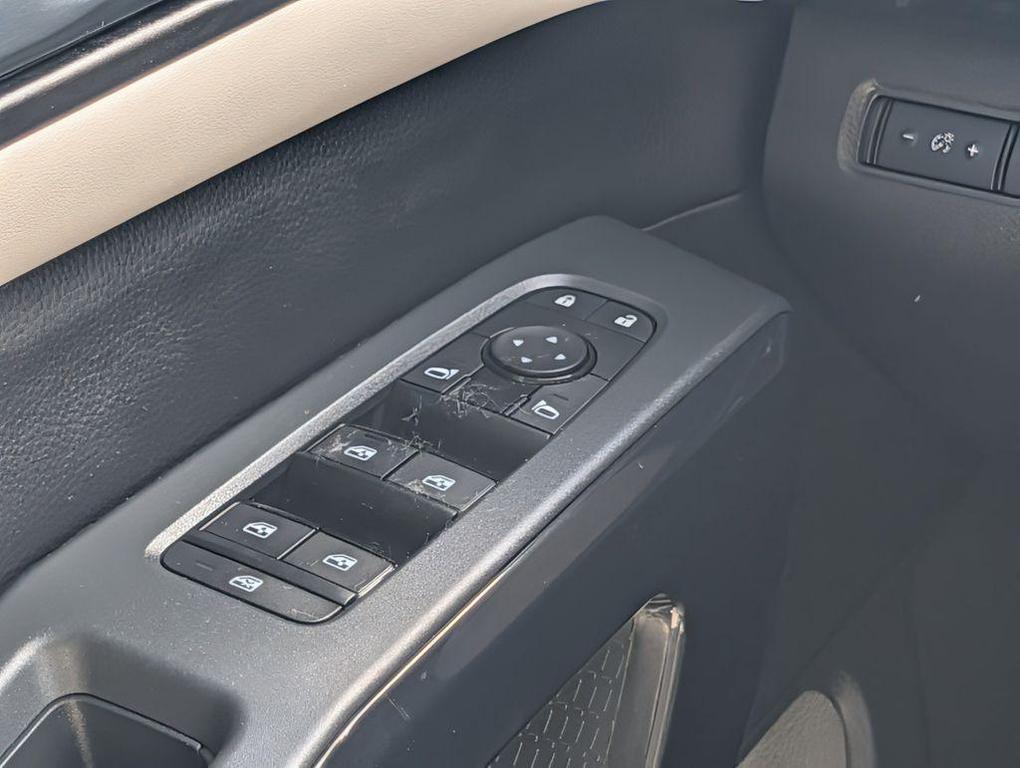used 2025 Nissan Pathfinder car, priced at $34,339