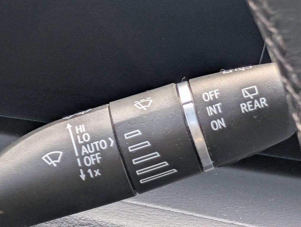 used 2024 Cadillac XT4 car, priced at $28,698