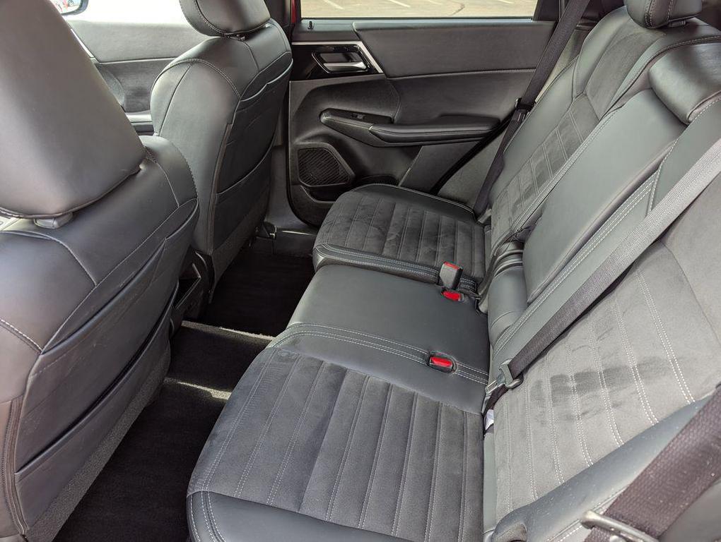 used 2024 Mitsubishi Outlander car, priced at $22,499