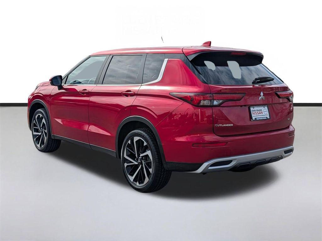 used 2024 Mitsubishi Outlander car, priced at $22,499