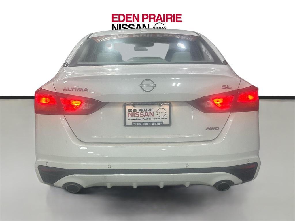 used 2024 Nissan Altima car, priced at $24,290