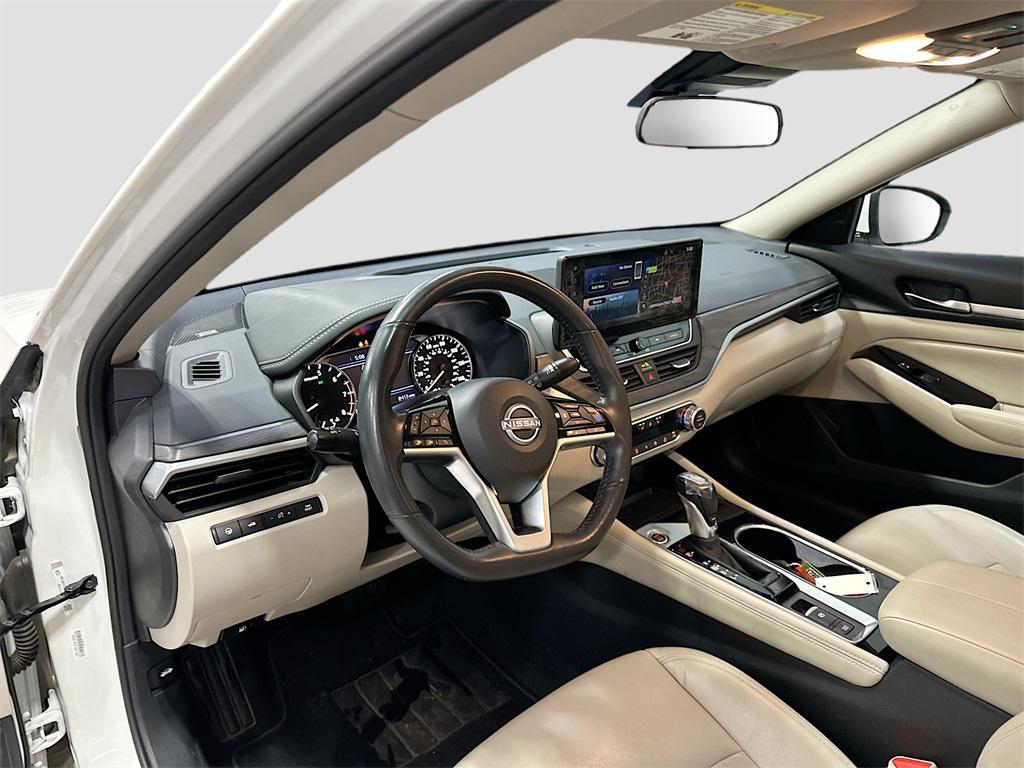 used 2024 Nissan Altima car, priced at $24,290