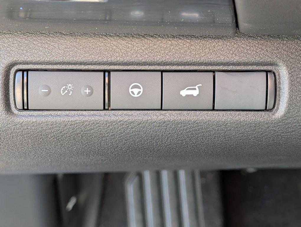 new 2026 Nissan Pathfinder car, priced at $44,835