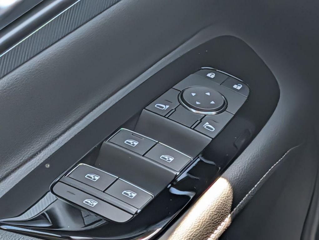 used 2025 Nissan Murano car, priced at $36,829