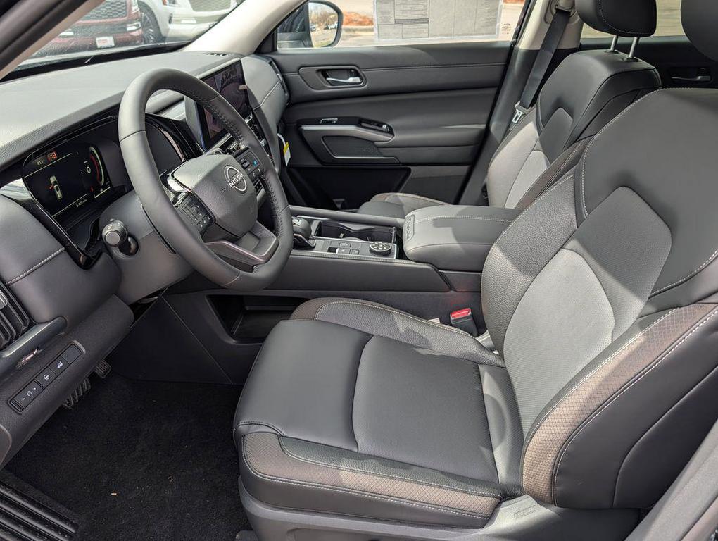 new 2026 Nissan Pathfinder car, priced at $40,228