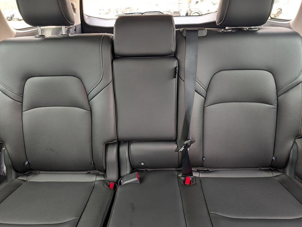 new 2026 Nissan Pathfinder car, priced at $40,228