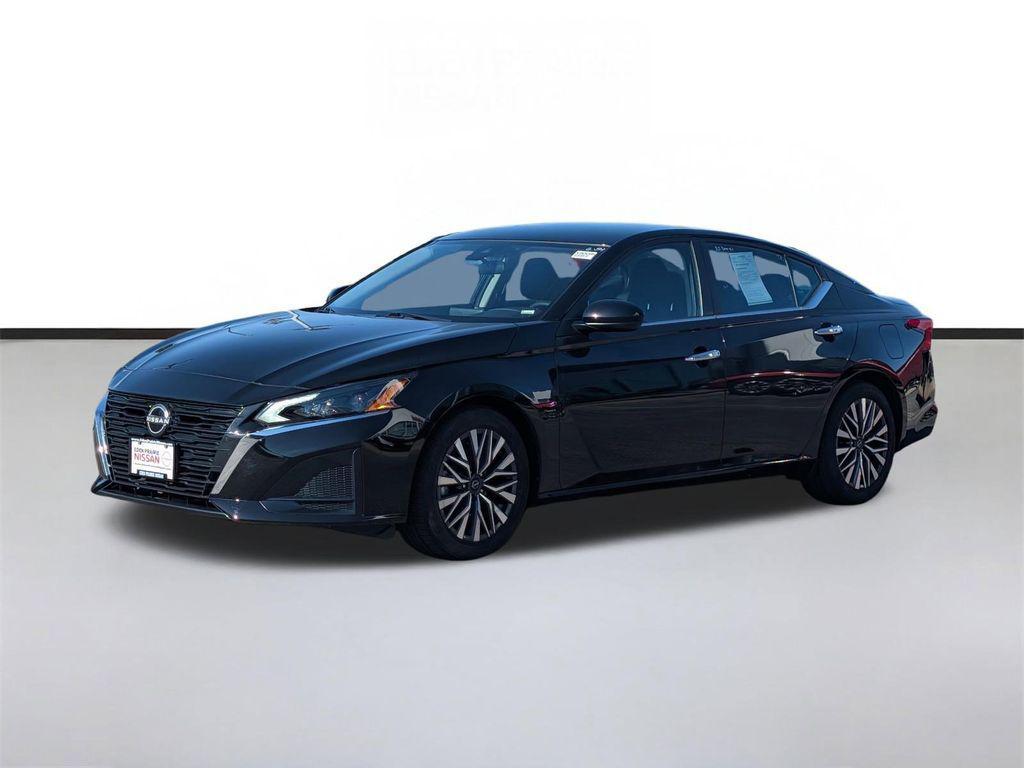 used 2023 Nissan Altima car, priced at $17,990
