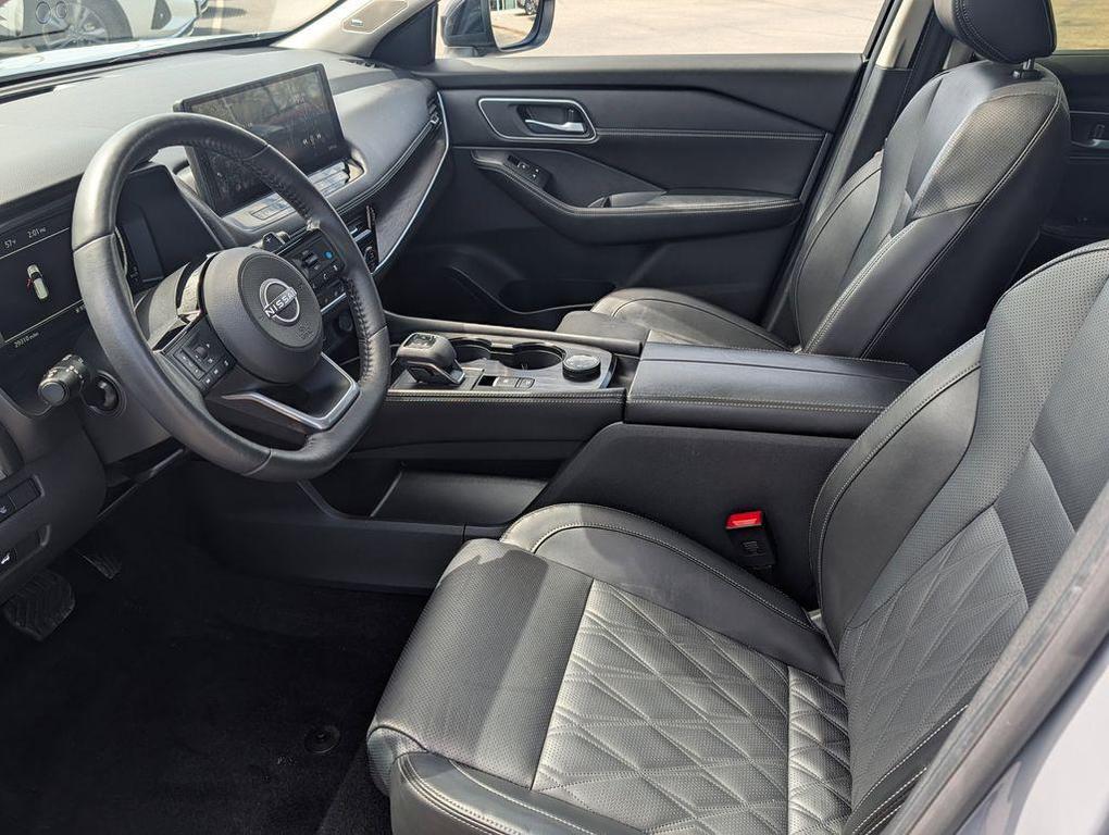 used 2024 Nissan Rogue car, priced at $31,097