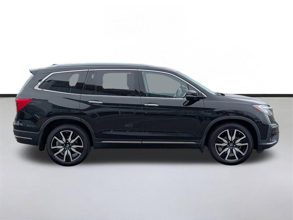 used 2021 Honda Pilot car, priced at $28,993