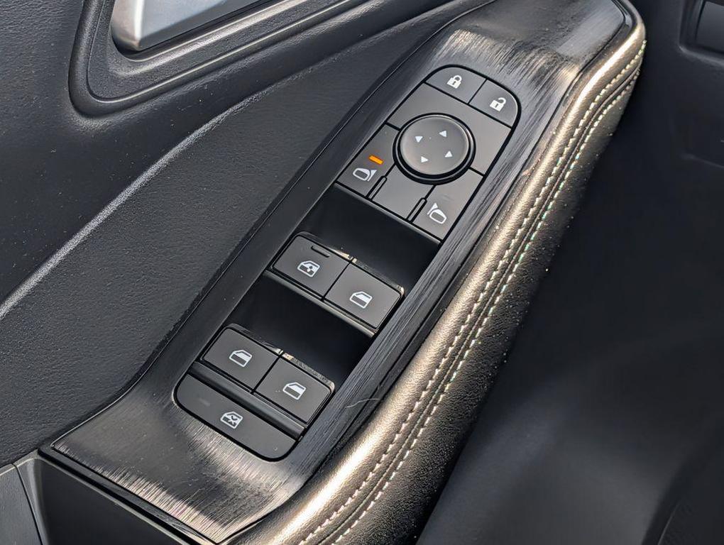 used 2025 Nissan Rogue car, priced at $23,989