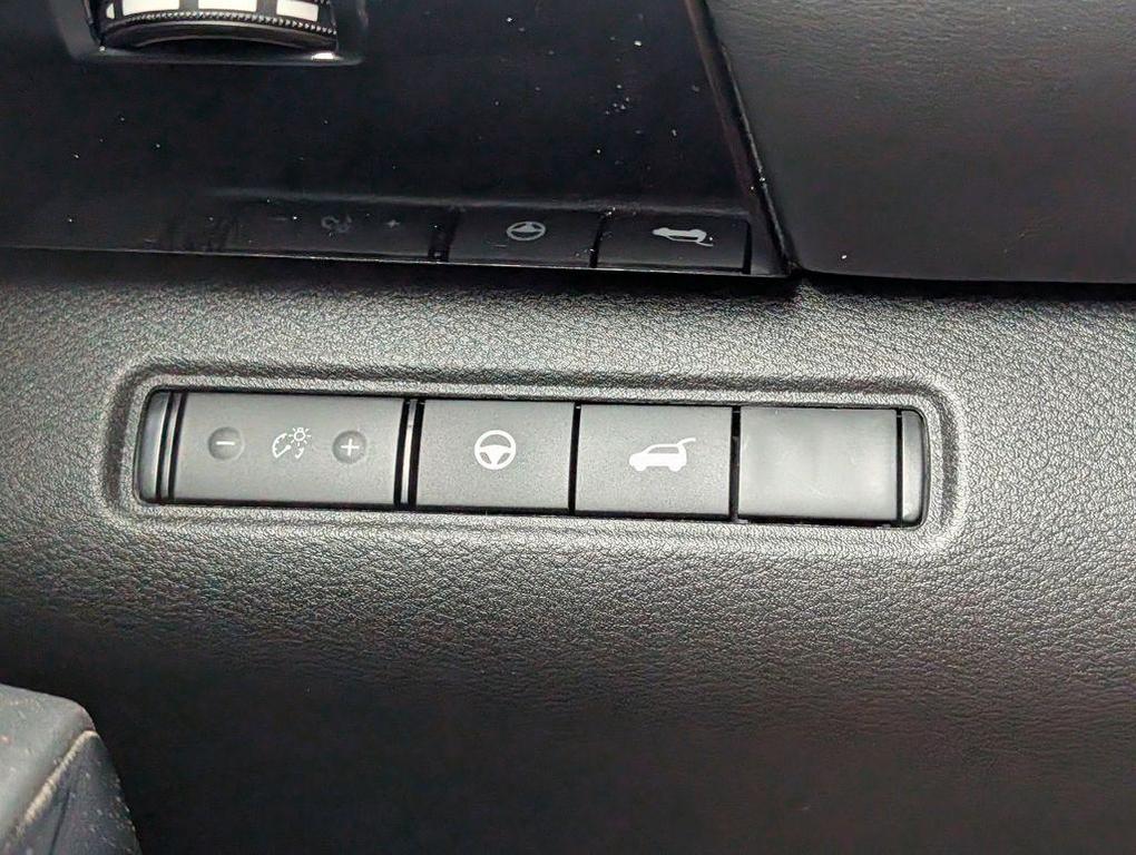 new 2026 Nissan Pathfinder car, priced at $38,005