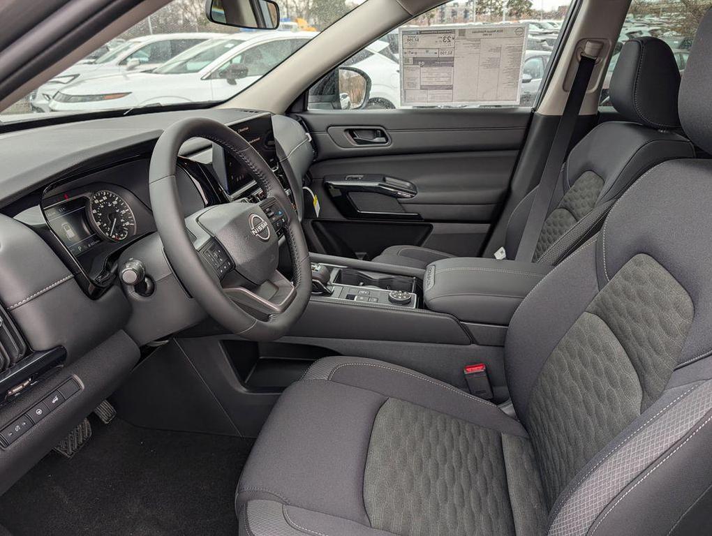 new 2026 Nissan Pathfinder car, priced at $38,005