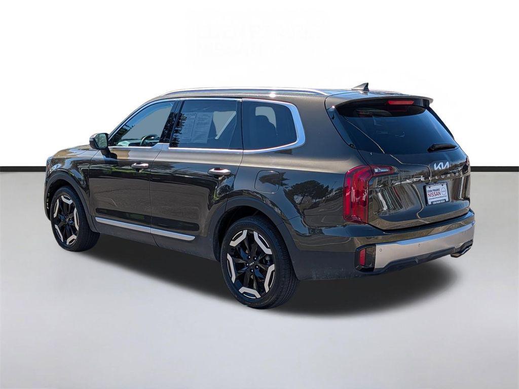 used 2025 Kia Telluride car, priced at $34,348
