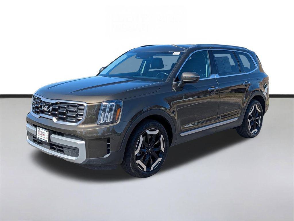 used 2025 Kia Telluride car, priced at $34,348