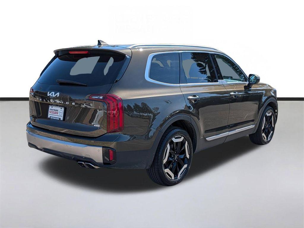 used 2025 Kia Telluride car, priced at $34,348