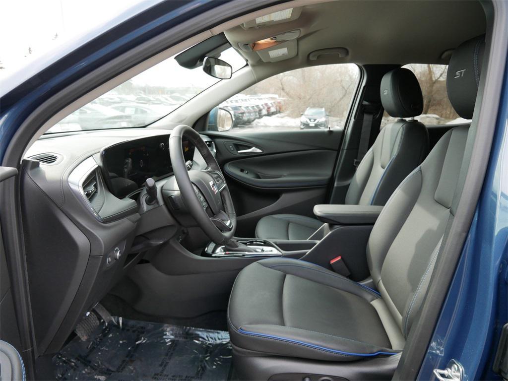 used 2026 Buick Encore GX car, priced at $27,815