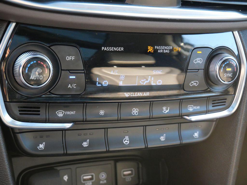 used 2020 Hyundai Santa Fe car, priced at $17,343