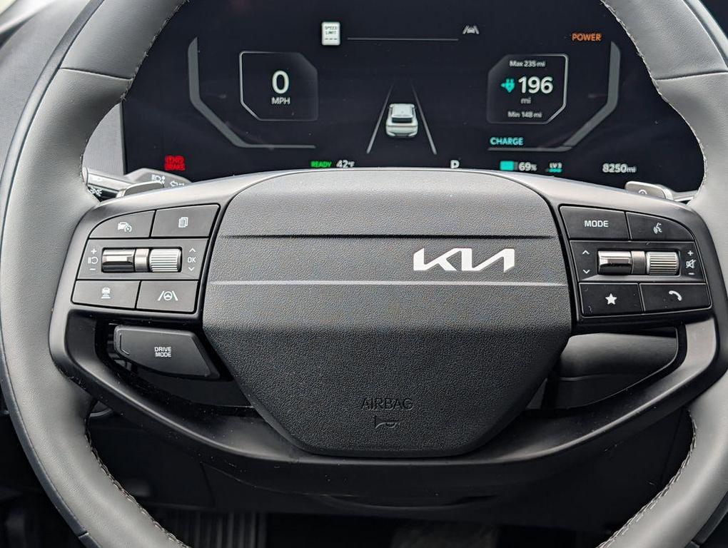 used 2025 Kia EV6 car, priced at $34,997