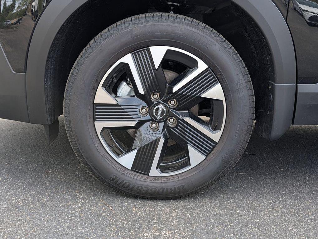 new 2026 Nissan Kicks car, priced at $26,120