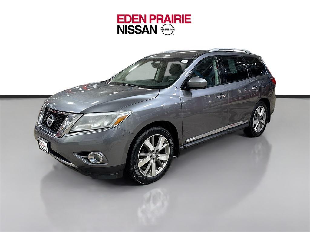 used 2015 Nissan Pathfinder car, priced at $9,998