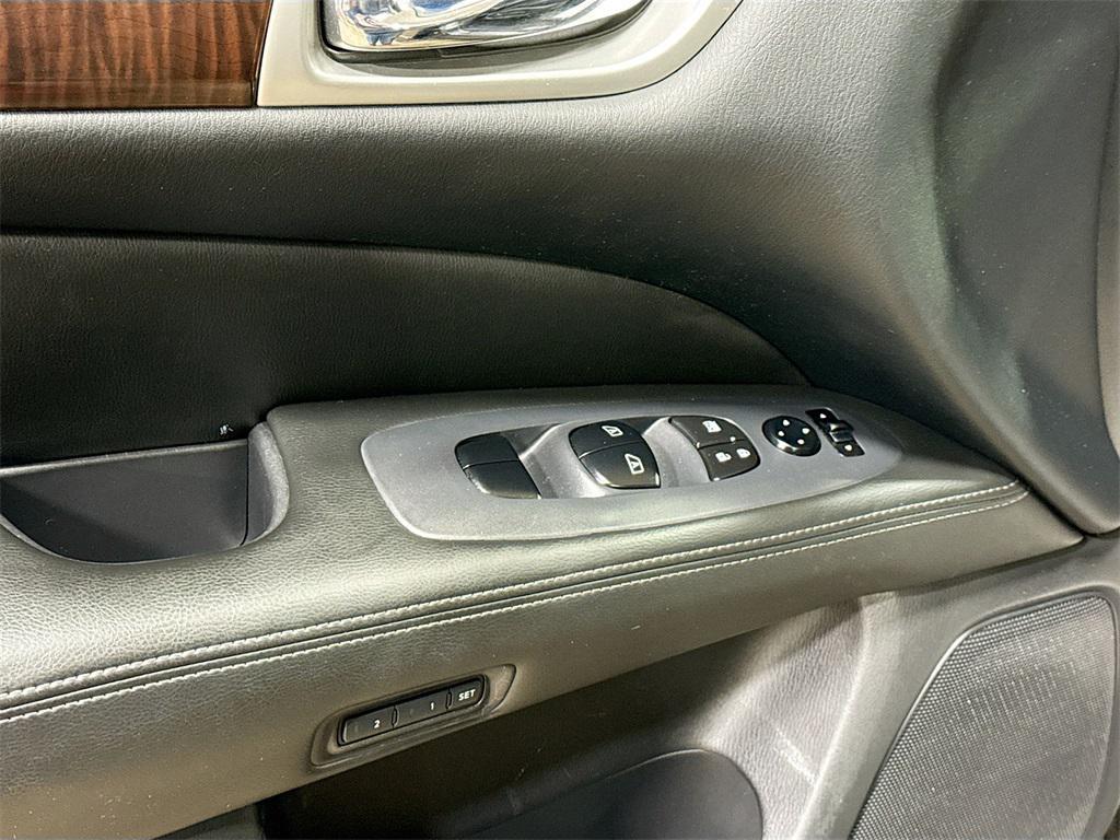 used 2015 Nissan Pathfinder car, priced at $9,428