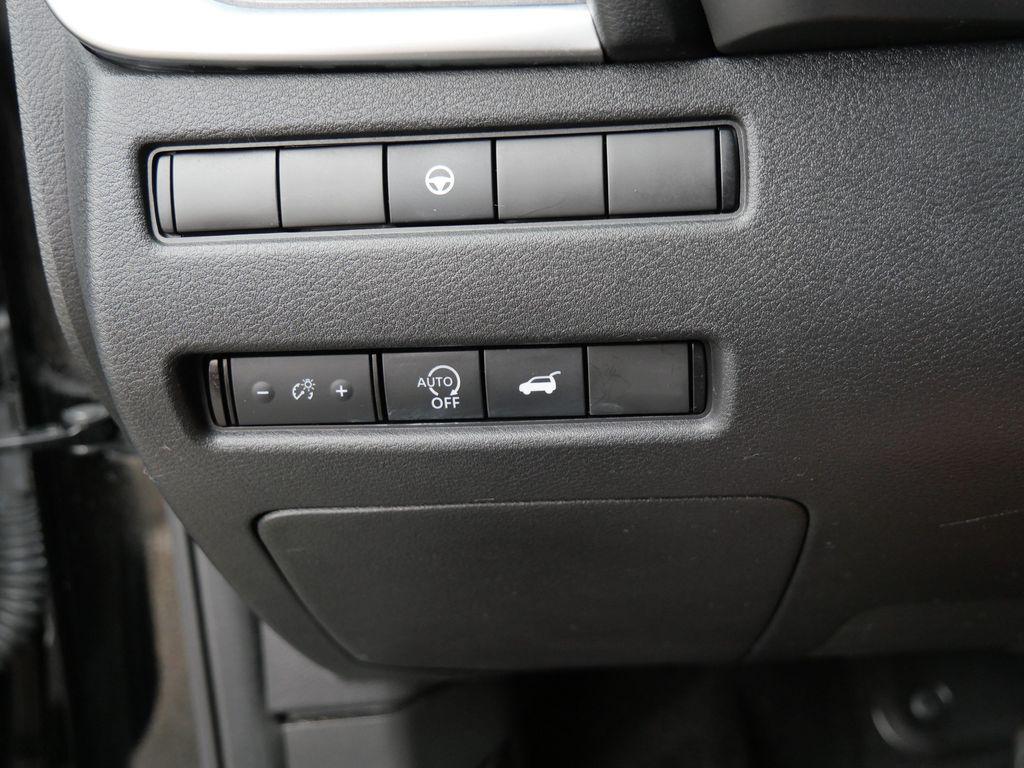 used 2023 Nissan Rogue car, priced at $25,147