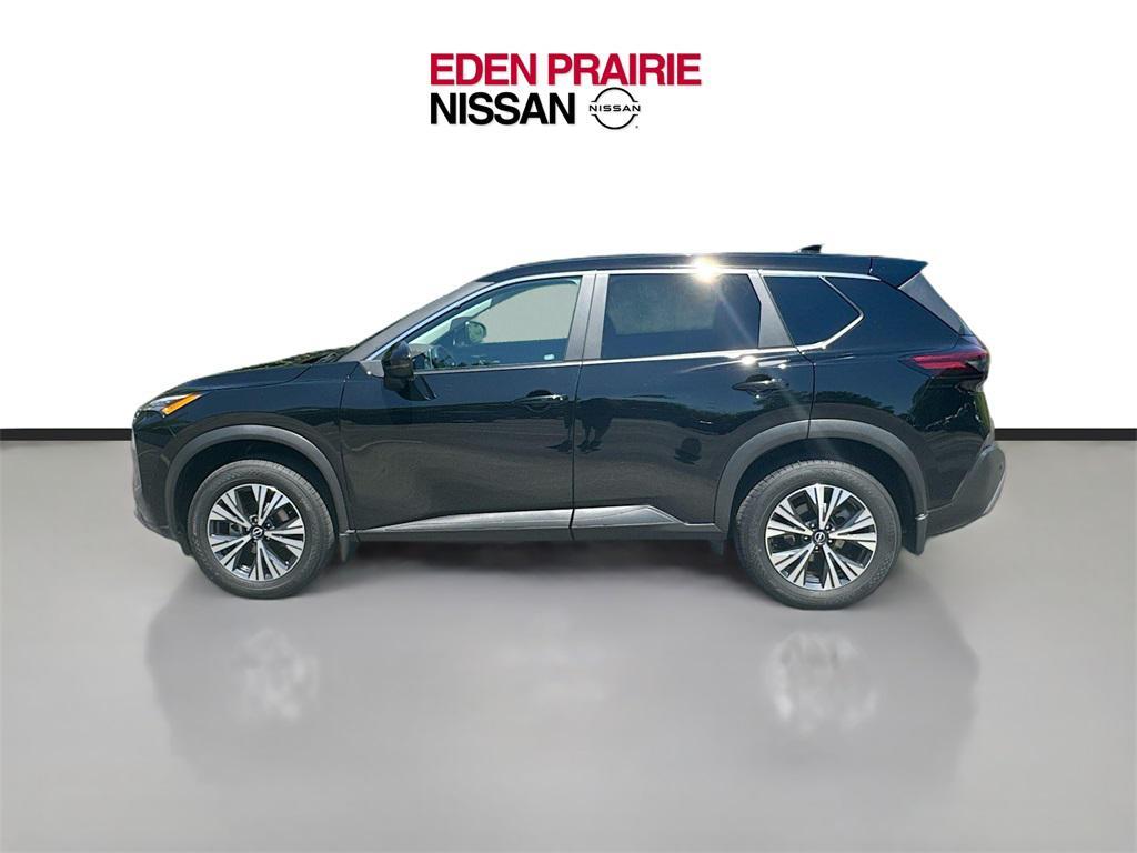 2023 Super Black Nissan Rogue