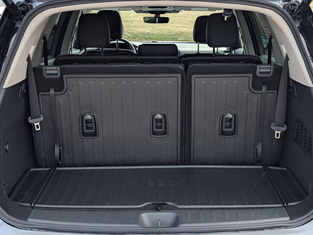 new 2026 Nissan Pathfinder car, priced at $41,120