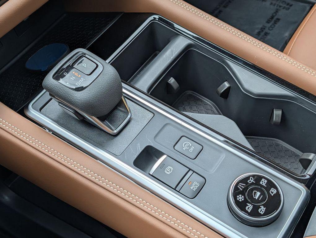 new 2026 Nissan Pathfinder car, priced at $48,289